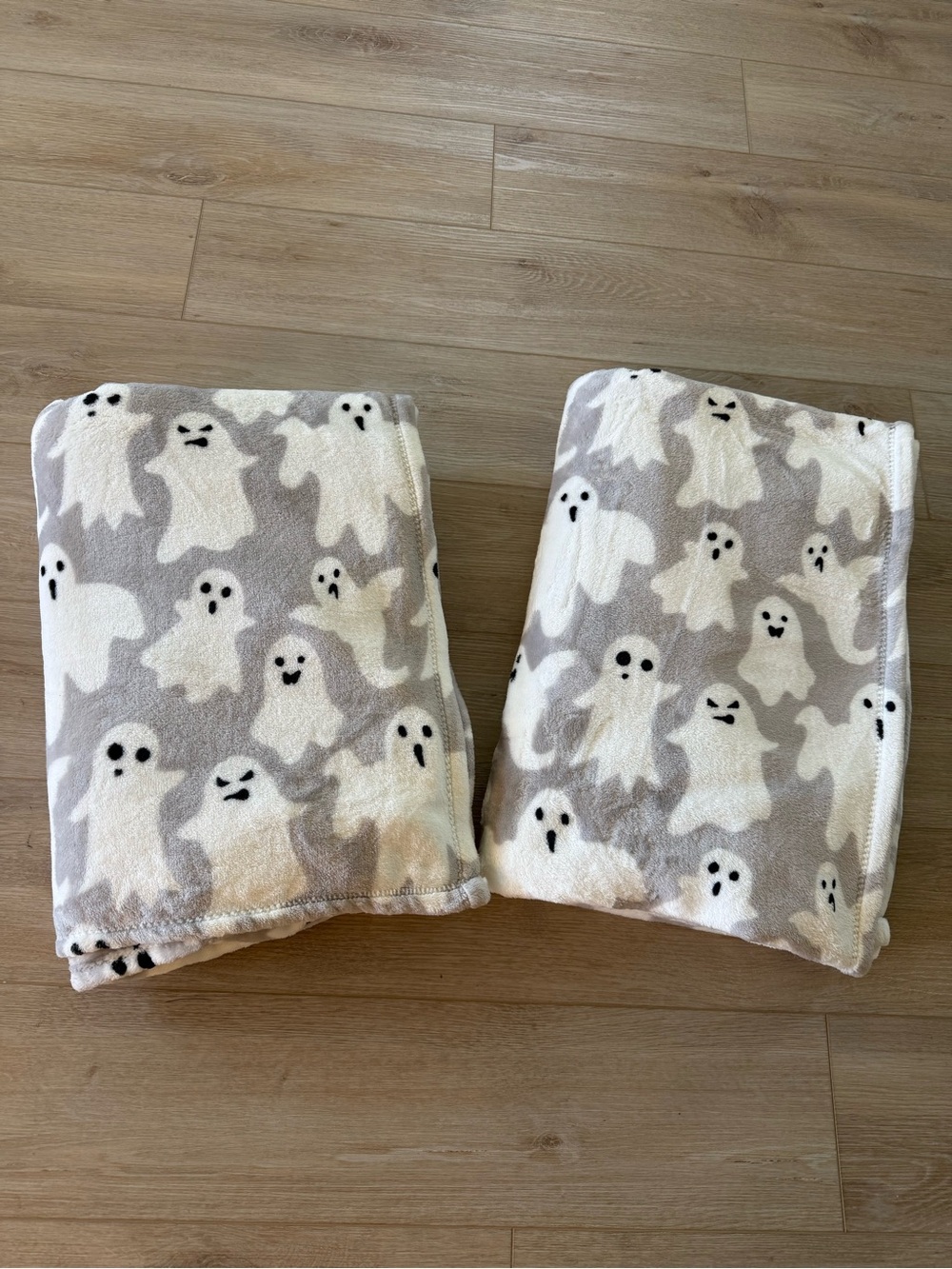 2x Viral Berkshire Blanket Gray Ghost